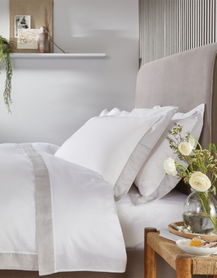 Canterbury Duvet Cover Set