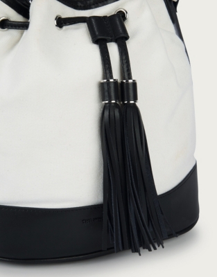 Canvas & Leather Bucket Bag 