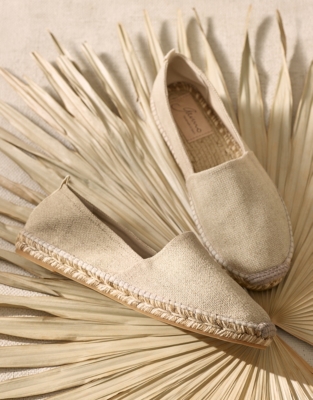 White cheap company espadrilles