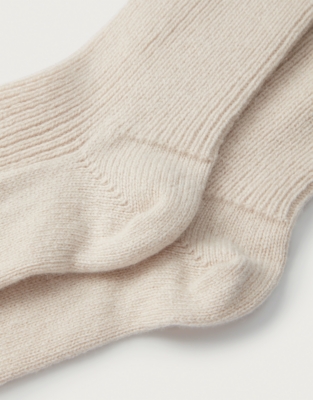 Cashmere Bed Socks - Camel