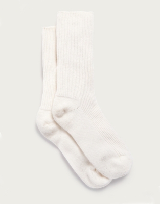 Cashmere Bed Socks | Nightwear | The White Company US