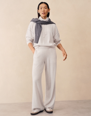 Cashmere Contrast Stitch Detail Wide-leg Jogger