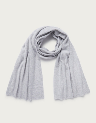 White company on sale cashmere scarf