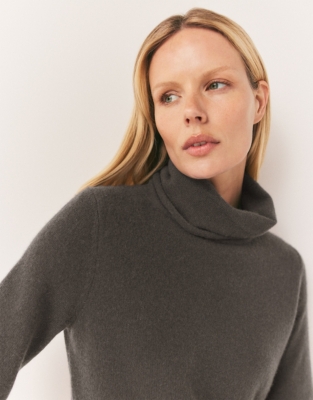 Cashmere Funnel Neck T-Shirt