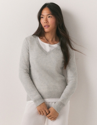 White company sale grey jumper