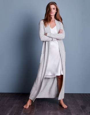 Pure Cashmere Long Robe in Champagne – KIP.