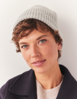 Cashmere Ribbed Hat