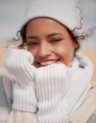 white company hat and scarf