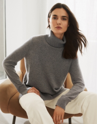 White company cashmere on sale jumpers