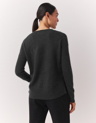 Cashmere Sparkle Star Outline Sweater
