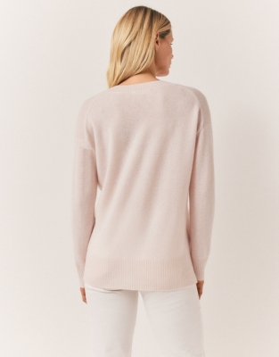 Cashmere V-Neck Jumper - Pale Pink