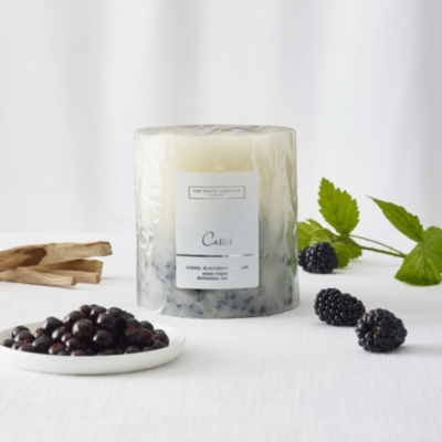 Cassis Botanical Candle – Medium