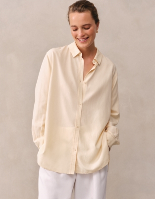 Casual Boyfriend Shirt With Linen