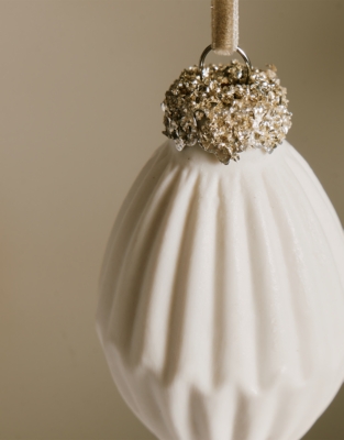 Ceramic Drop Bauble – 7.5cm