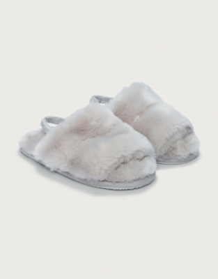 Childrens fluffy slider online slippers