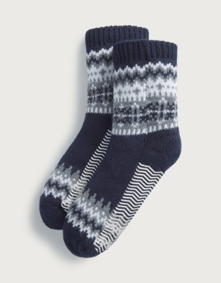 Cozy fair isle hearts slipper socks with sherpa lining, light blue