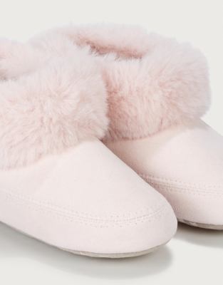 fluffy slipper boots