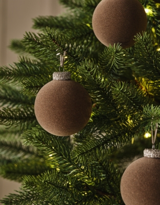 Chocolate Bauble – 9cm