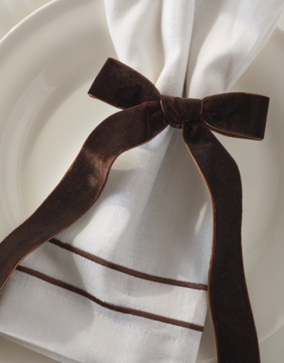 Chocolate Velvet Napkin Bows – Set of 6