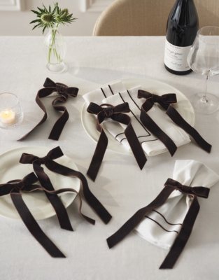 Chocolate Velvet Napkin Bows – Set of 6