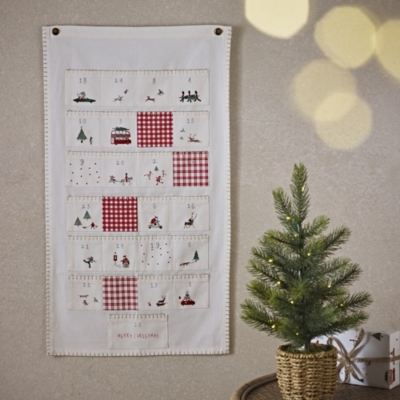 Christmas Advent Calendar | Children's Christmas Decorations | The ...