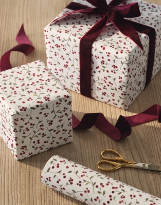 Christmas Berry Wrapping Paper – 10m