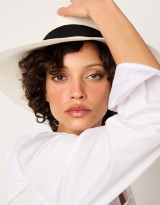 Christy's Jessica Wide Brim Hat