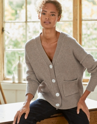 V neck 2025 boyfriend cardigan