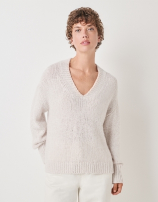 Chunky Rib Detail V-Neck Sweater with Silk