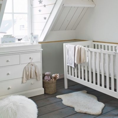 white company changing table