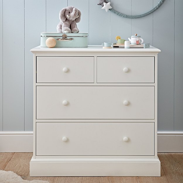 Classic Chest of Drawers | Chest Of Drawers | The White Company