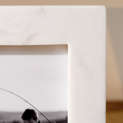 Classic Marble Frame – 5x7”