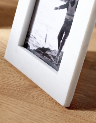 Classic Marble Frame – 5x7”