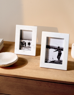 Classic Marble Frame – 5x7”