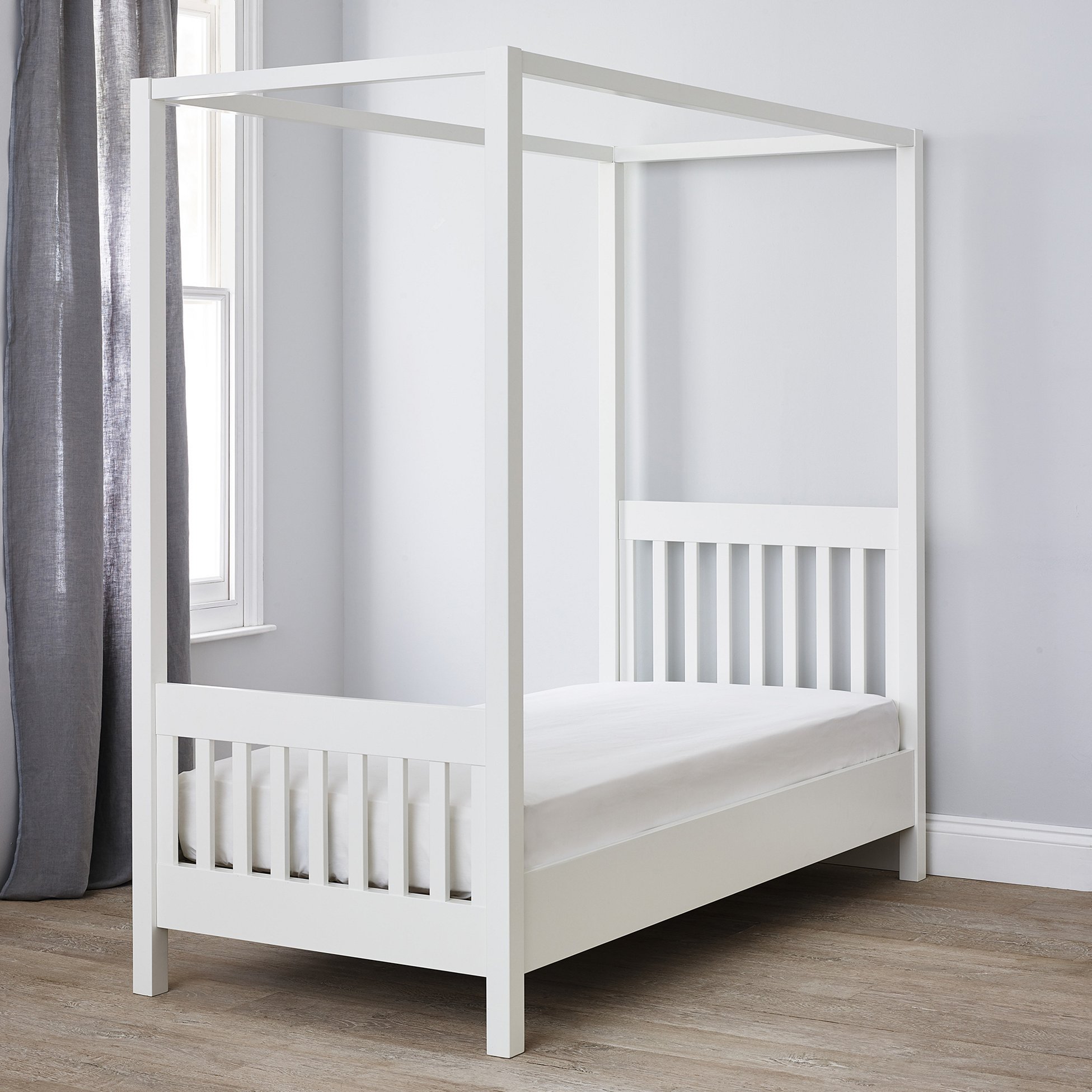 Classic Single Four Poster Bed Beds, White Four Poster Twin Bed