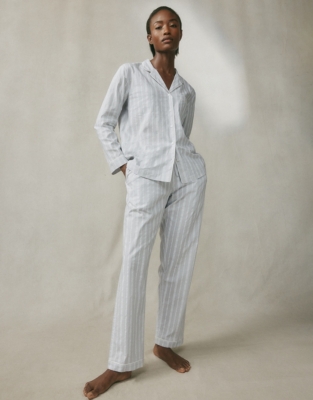 White company 2025 pyjama set