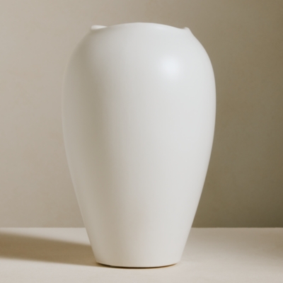 Colton Vase