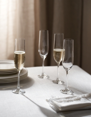 Compton Champagne Flutes – Set of 4