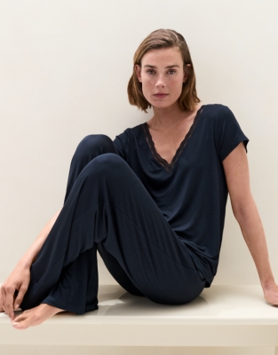 Cooling Jersey V Neck Lace Trim Pyjama Set