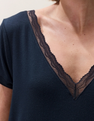 Cooling Jersey V Neck Lace Trim Pyjama Set