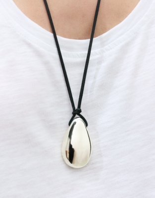 Cord Silver Pendant Necklace