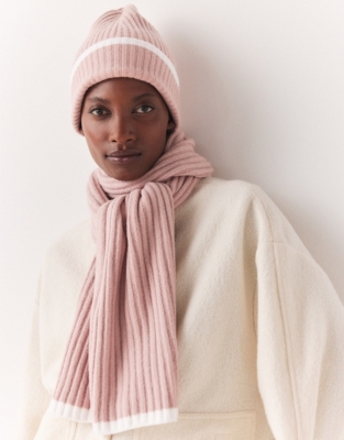 Wrap-up this Winter in a Wool Blanket Scarf, made in the UK – The