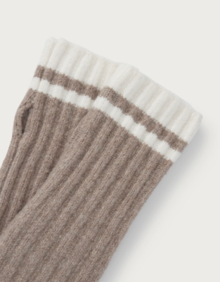 Cosy Tipped Wristwarmers