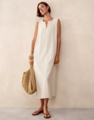 Crinkle Dress with Gathered Back