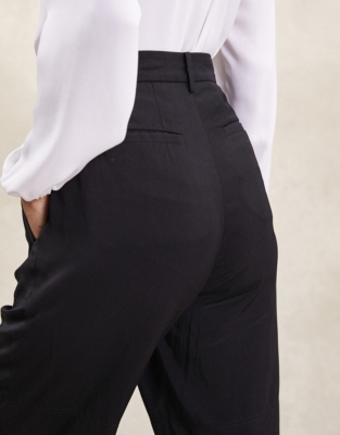 Crop Straight-Leg Pants | All Clothing Sale | The White Company US