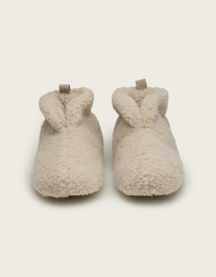 Curly Borg Bootie Slippers