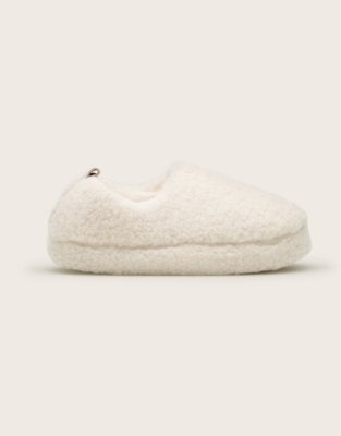Curly Borg Slippers