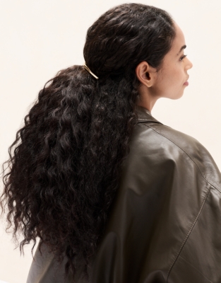 Curved Barrette