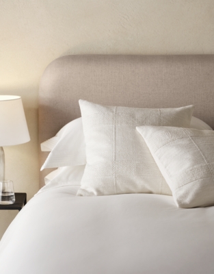 Dayton Cushion