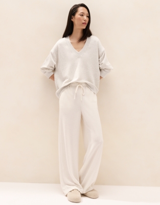 Deep V Scooped Hem Sweatshirt
